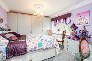 Photo 25- click for photo gallery